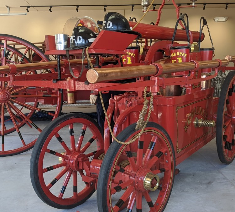 old-firehouse-museum-photo